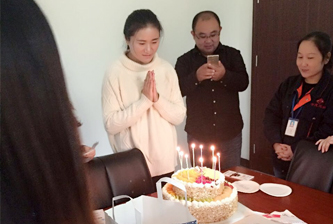 Group photo of Zhongmao employees birthday